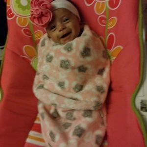 Meet your Posher, Leonor